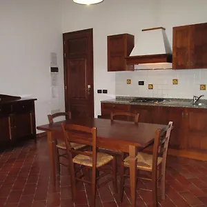 Fattoria La Steccaia Alloggio per agriturismo Riparbella